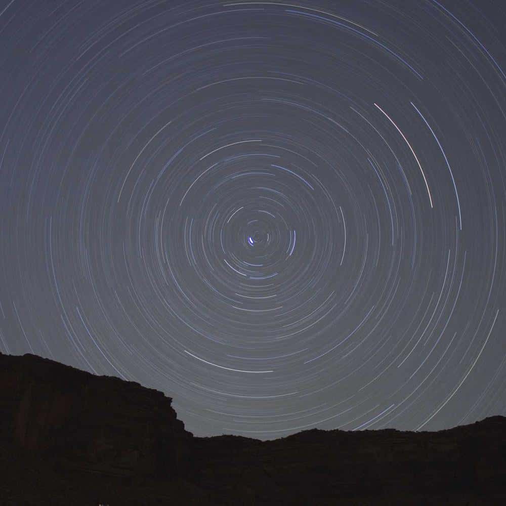 EOS Rebel T8i - Thumbnail 3